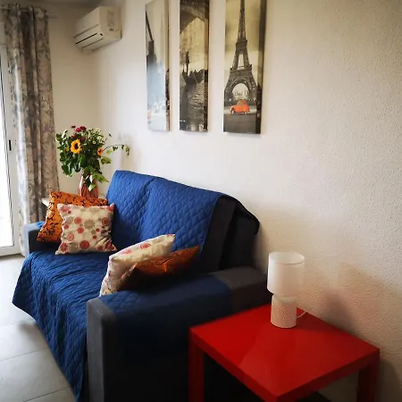 Cozy And Sunny Two Bedroom La Mata Apartment Torrevieja