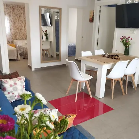 Cozy And Sunny Two Bedroom La Mata *